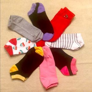 Girl’s Low Cut Socks (8 pair)